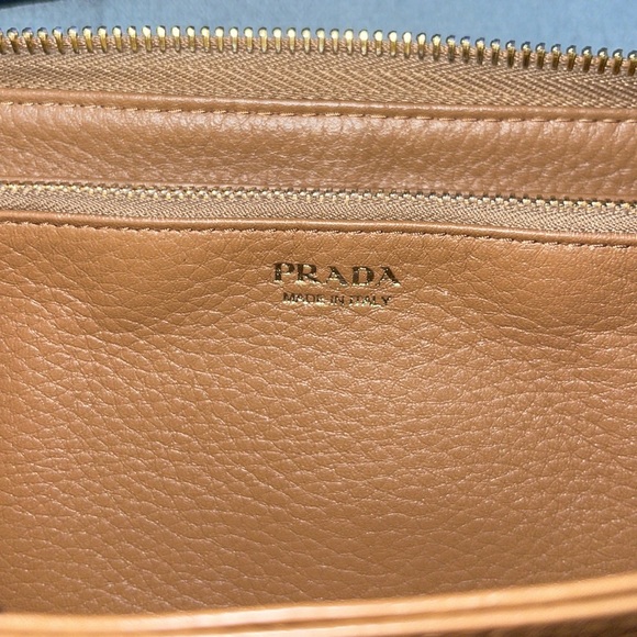 Preloved Prada wallet excellent condition brown color. Beautiful lots of space - Picture 10 of 11